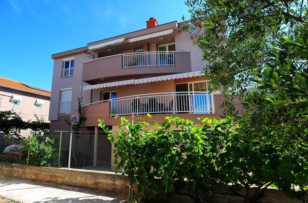 Apartments Magdalena Bibinje Bagian luar foto